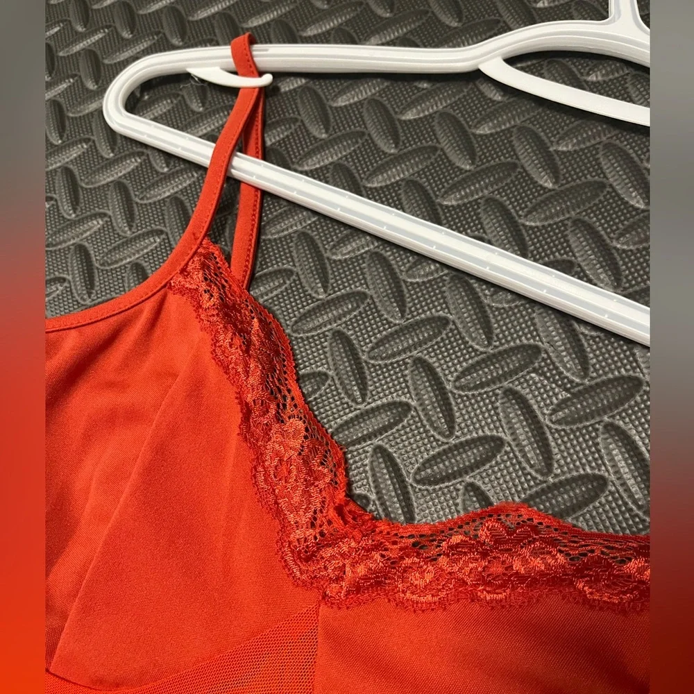 Red Lace Trim Cami - Picture 3 of 5